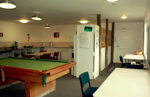 Katikati Cabin | Lodge ∙ 1 bedroom ∙ 2 guests