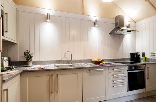Corfe House | Lodge 19