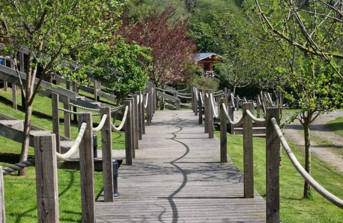 Marshbrook Cabin | Lodge 2 - a lodge that sleeps 4 guests in 1 bedroom
