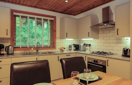 Liverton Cottage | Lodge 58 - Oak Tree Lodge