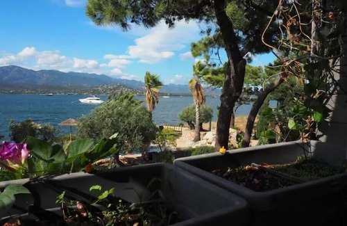 Porto-Vecchio Villa | Lodge at Maranatha Porto Vecchio Splendid appartment 100 m2 seafront & pools