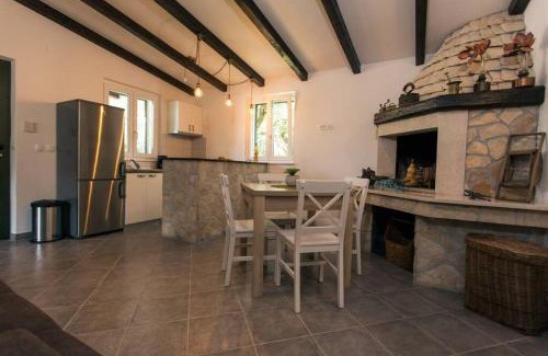Rudine House | Lodge JoMi