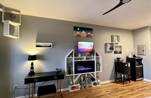 Stanardsville House | Lodge Room 110 - The Zen