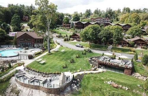Lake George Cabin | Lodges at Cresthaven