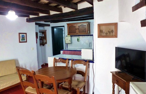 Castillo de Castellar Apartment | Lodging in a medieval hamlet, a wonderful experience. Restaurant,Info Point.Sl 3