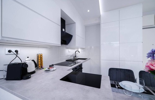 Srodmiescie Apartment | Lodz Wólczanska - Balcony, A/C - by Rentujemy