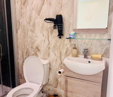 Demouville Apartment | Loft Bis cosy proche des plages et villes