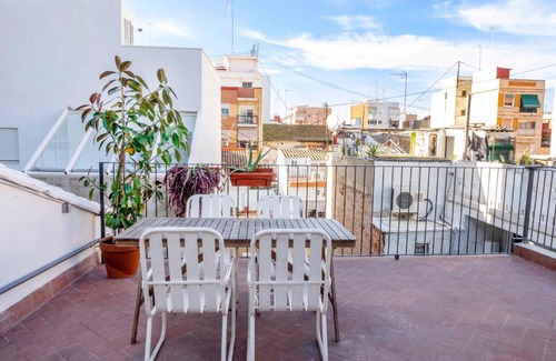 El Cabanyal Apartment | Loft by the Beach