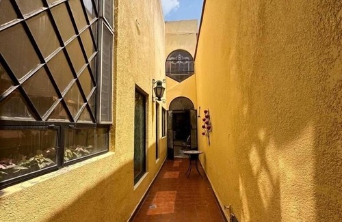 Downtown Queretaro Ski Chalet | Loft colonial en el centro de Querétaro