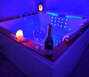 Saint-Valery-en-Caux Apartment | Loft de luxe le Chic, Grand jacuzzi, Vue port de plaisance