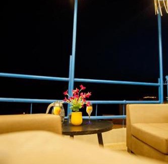 Tozeur Apartment | Loft Deluxe avec accès Piscine