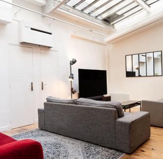 Quartier de la Roquette Apartment | Loft House 3 BR Bastille, Marais AC by LCC Agency