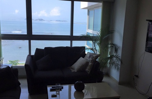 Marbella Apartment | Loft in Grand Bay Tower, Piscina Sauna Gym