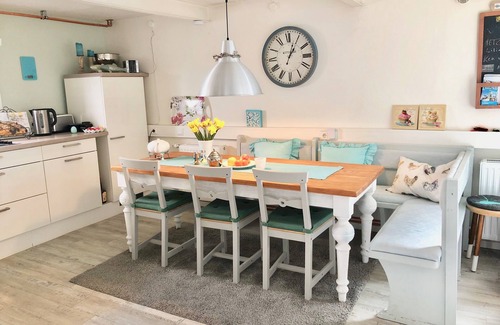 Zentrum House | LOFT IN HUSUM IN THE HEART OF HUSUM, renovated 125 sqm house in historic old town