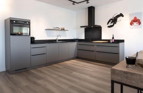 Kamperland Apartment | Loft in Kamperland by Marina & Beach, cleaning included