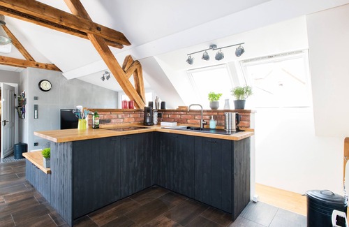 Pfaffendorf Apartment | LOFT KEANE - Vintage meets modernity over the roofs of Koblenz
