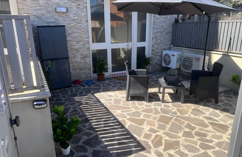 Frattocchie House | LOFT located in Santa Maria delle Mole, (Marino) near the airport of Ciampino.