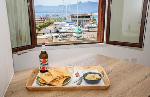 Arbatax Apartment | LOFT LUNGOMARE vista MARE e MONTI