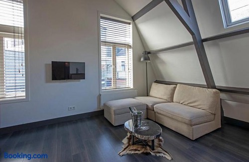 Zandvoort Apartment | Loft Studio's