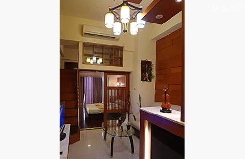 Sinsing District Apartment | Loft Style Apt B Sleeps 12 in Kaohsiung, Taiwan 12人家庭樓中樓組B