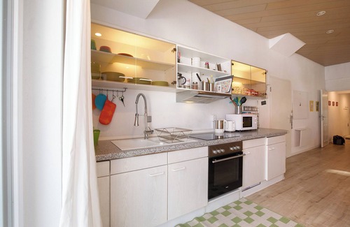 Neckarhausen Apartment | Loft-style holiday apartment in Nürtingen with balcony and close to the Neckar
