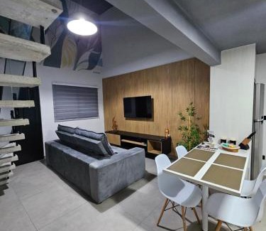 Ipiranga House | Lofts 4 Elementos - Ar - Martim de Sá - Caraguatatuba