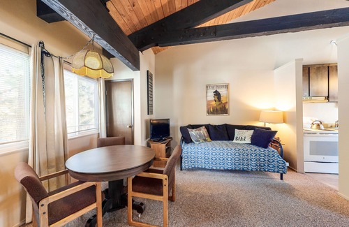 Dollar Point Condo | Lofty Condo with Balcony, Partial Lake Views, Shared Pool, Tennis and Sauna