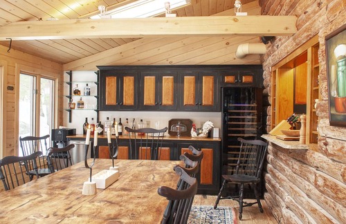 South Berwick Cabin | Log Cabin close to the Beach
