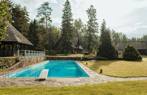 Kurzeme House | Log Cabin