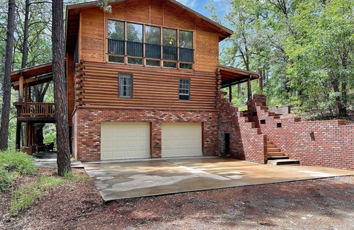 Prescott Cabin | Log Cabin/Mountain Pines, 5400 Square Feet Retreat-Prescott Spruce Mountain
