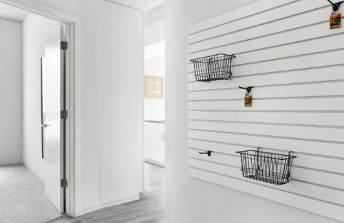 Logan Square Apartment | Logan Square 202