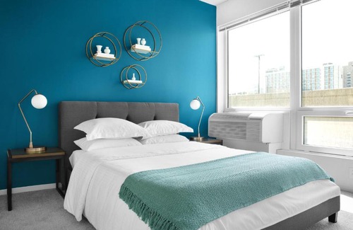 Logan Square Apartment | Logan Square 226