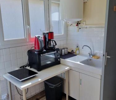 Luc-sur-Mer Apartment | Logement à 100m de la mer
