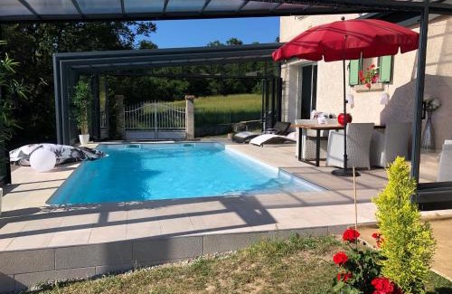 Estivareilles Apartment | Logement avec spa ,sauna et piscine privée chauffée du 15 avril à début octobre vue