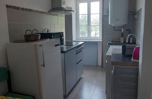 Le Teil Condo | Logement Spacieux et Trés Lumineux, Pour 3 à 5 Personnes, Avec Parking