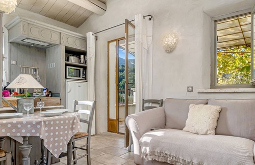 Oppede Condo | Loggia 11 Platane | Résidence Les Petitons