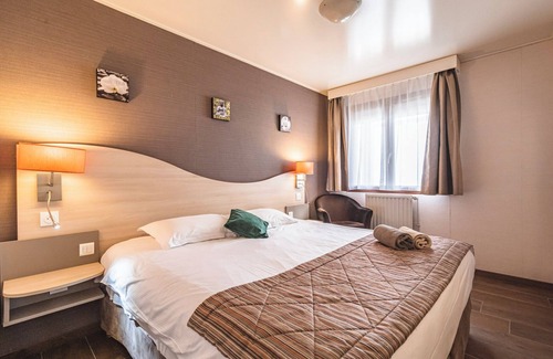 Mont d'Arene Hotel | Logis Hôtel Au Tambour
