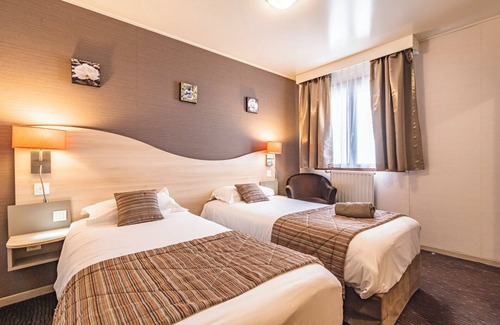 Mont d'Arene Hotel | Logis Hôtel Au Tambour