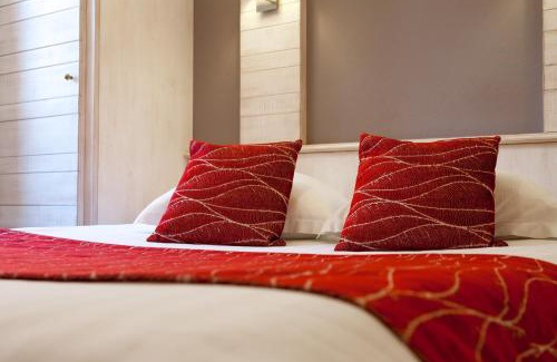 Obernai Hotel | Logis Hôtel De La Cloche