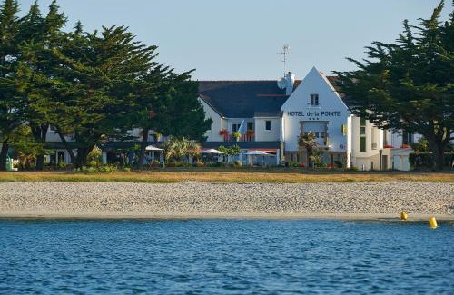 Fouesnant Hotel | Logis Hôtel de la Pointe du Cap Coz