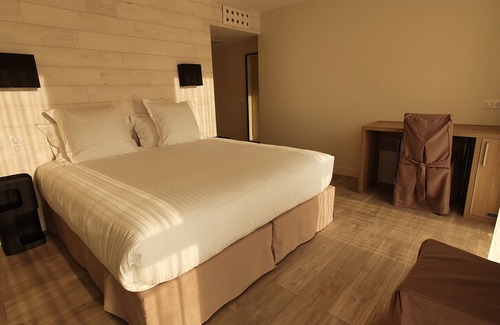 La Baule-Escoublac Hotel | Logis Hotel La Closerie