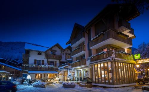 Samoens Hotel | Logis Hotel Gai Soleil