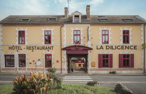 La Ferte-Saint-Cyr Hotel | Logis Hotel La Diligence
