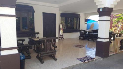 Talisay House | Loidas place
