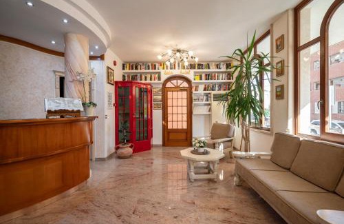 Marina di Grosseto Hotel | Lola Piccolo Hotel e Appartamenti