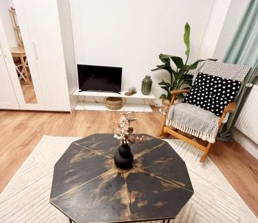 Bucharest Apartment | Lola’s apartament close to city center