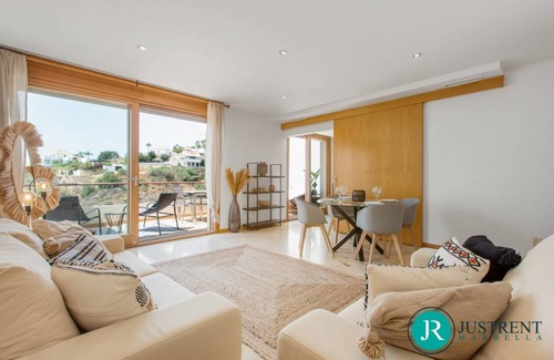 Marbella Apartment | Lomas de Los Monteros Apartment