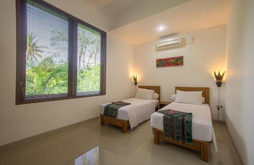 Senggigi Villa | Lombok from your Private Villa Sepuluh
