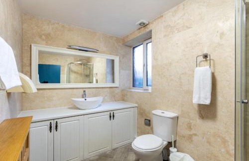 Horley Hotel | London Gatwick Inn