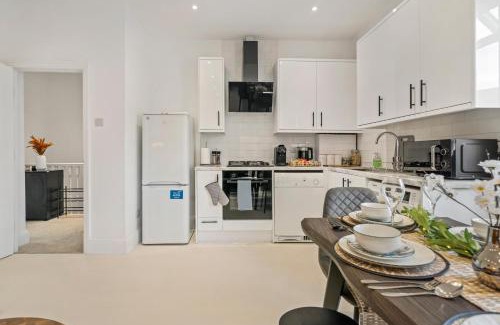 Wembley Park Apartment | London Wembley Luxury Stay 2BR Apartment next to stadium with Free Parking